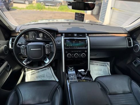 Used 2018 Land Rover Discovery HSE Luxury AWD/4WD image 13