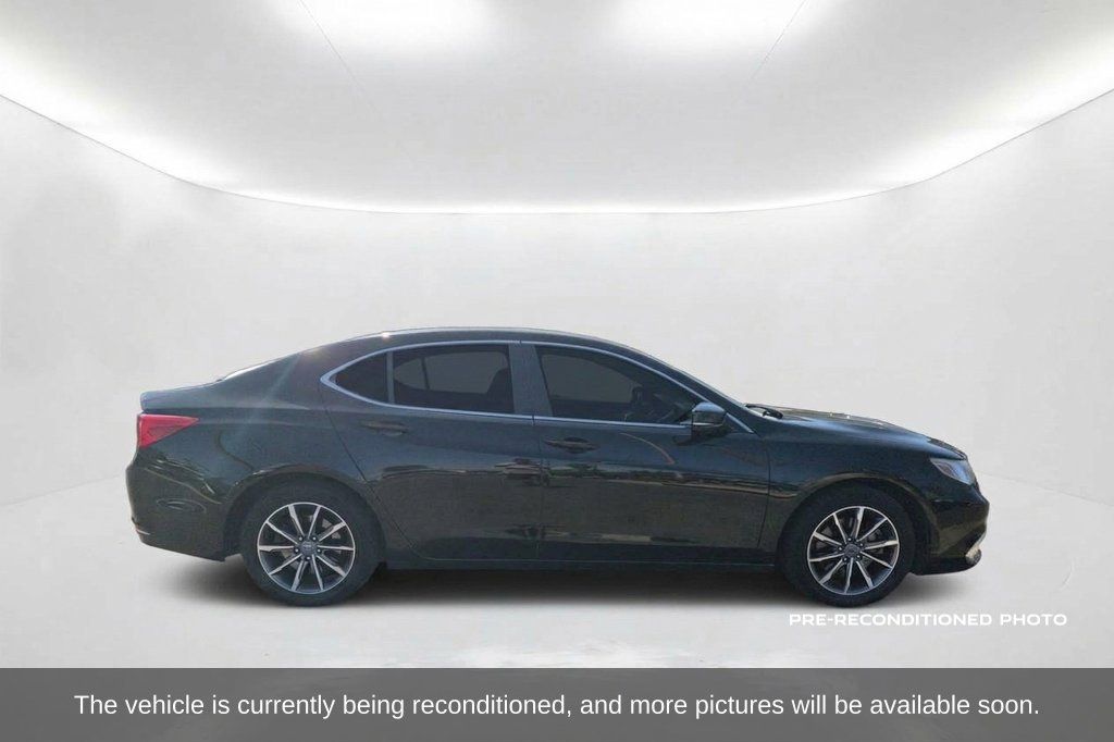 Used 2019 Acura TLX FWD image 4