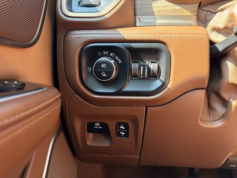 Used 2020 RAM 1500 Limited AWD/4WD image 54