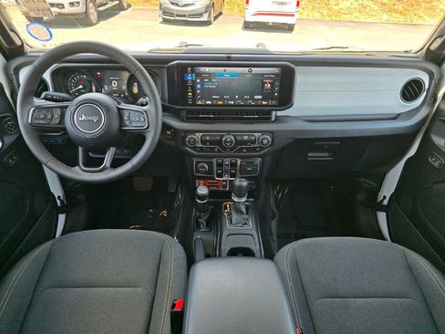 Used 2025 Jeep Wrangler Unlimited Sport S 4xe AWD/4WD image 5