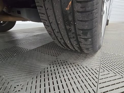 Used 2020 Toyota Corolla LE image 44