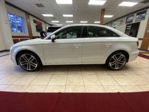 Used 2019 Audi A3 2.0T Premium w/ Convenience Package FWD image 2