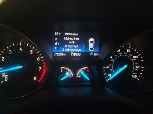 Used 2018 Ford Escape SE image 23