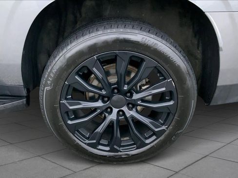 Used 2021 GMC Yukon XL Denali image 10