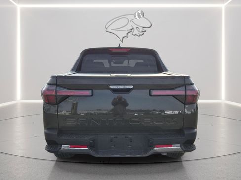 Used 2025 Hyundai Santa Cruz Limited image 6