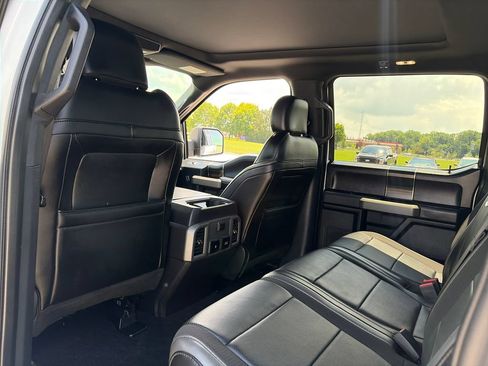 Used 2019 Ford F150 Raptor w/ Equipment Group 801A Mid AWD/4WD image 30