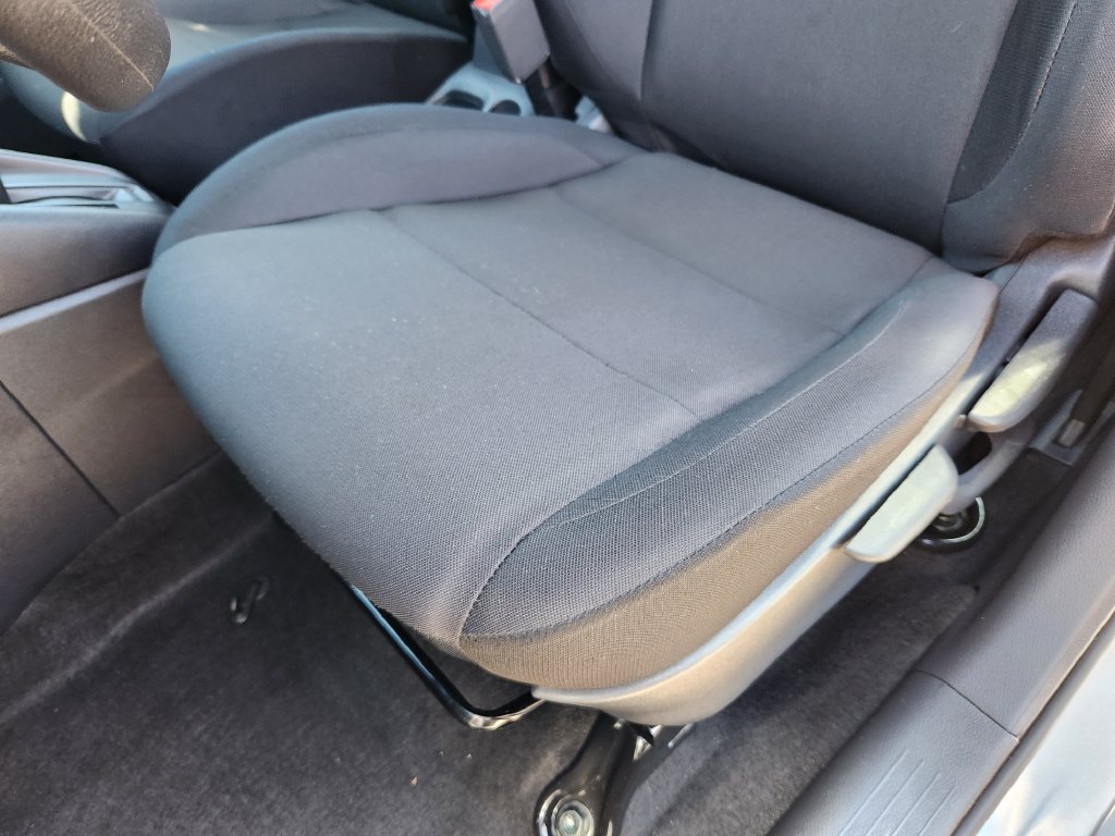 Certified 2025 Nissan Kicks Play S FWD image 20
