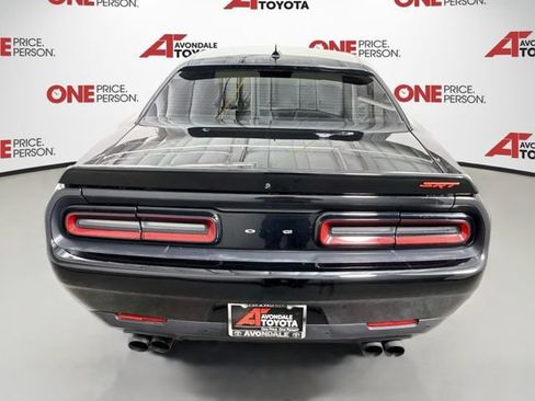 Used 2015 Dodge Challenger SRT Hellcat RWD image 6