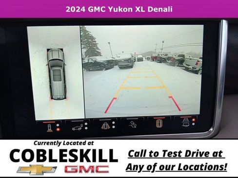 Used 2024 GMC Yukon XL Denali w/ Advanced Technology Package image 19