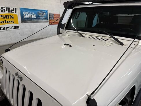 Used 2017 Jeep Wrangler Unlimited Sport w/ Quick Order Package 24S AWD/4WD image 91