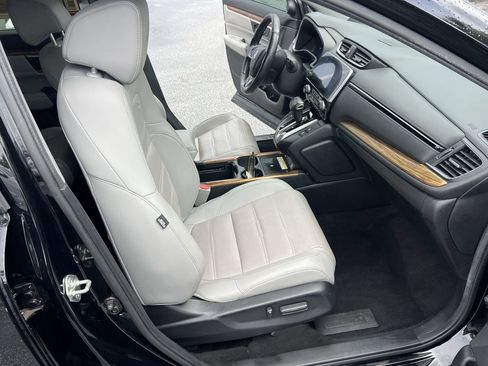 Used 2020 Honda CR-V Touring image 34