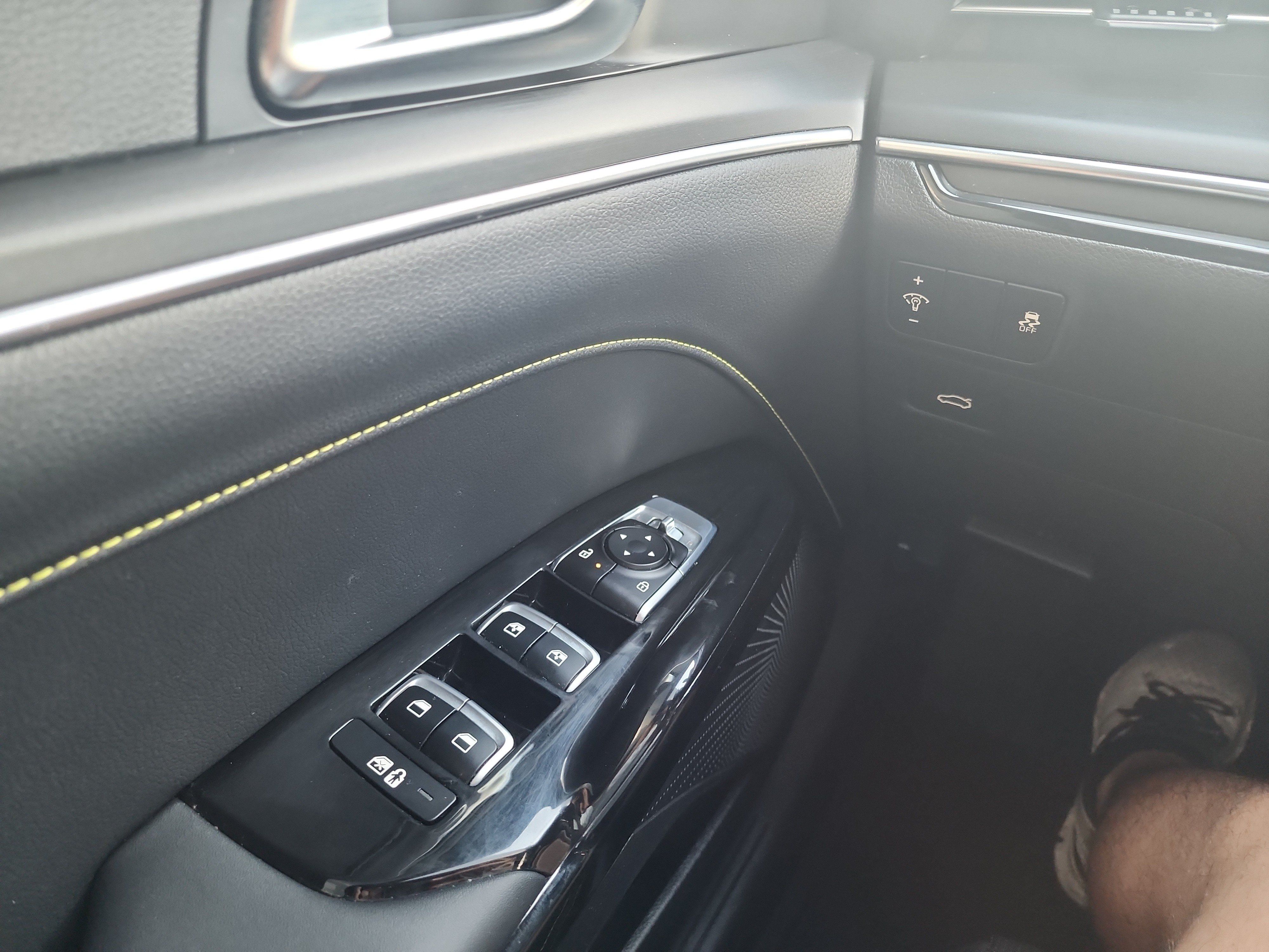 Used 2026 Kia K5 GT FWD image 31