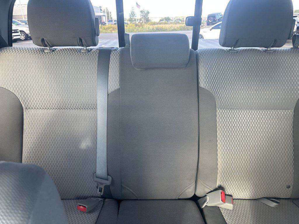 Used 2012 Toyota Tacoma 4x4 Double Cab w/ Convenience Pkg image 13