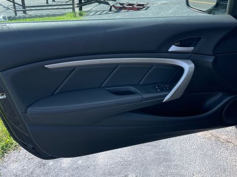 Used 2012 Honda Accord EX-L image 10