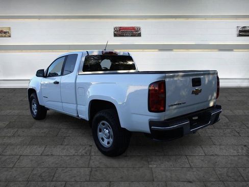 Used 2018 Chevrolet Colorado W/T w/ WT Convenience Package RWD image 5