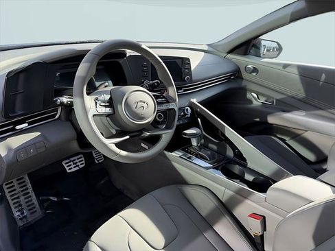 New 2026 Hyundai Elantra SEL Sport image 15
