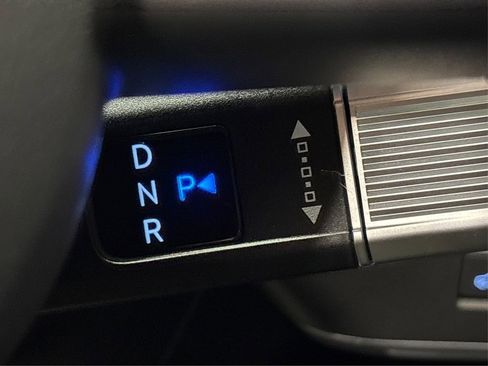 Certified 2026 Hyundai Kona Limited AWD/4WD image 32