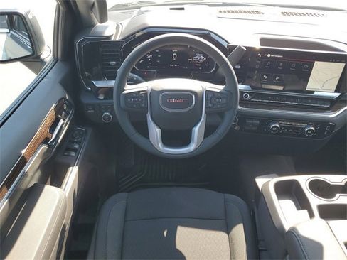 New 2026 GMC Sierra 1500 SLE w/ X31 Off-Road Package image 24
