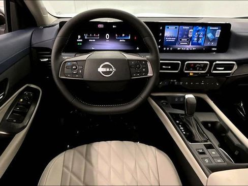 New 2026 Nissan Sentra SL w/ Floor Mat Package FWD image 22