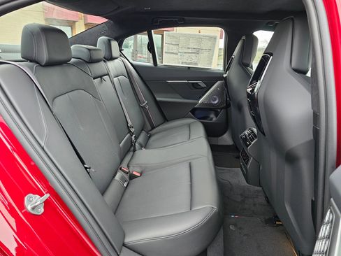 New 2026 BMW M5 w/ Carbon Package image 46