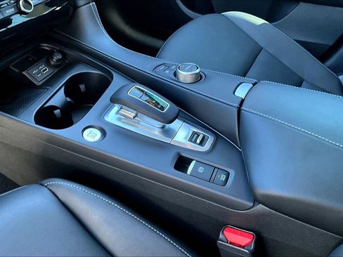 Certified 2025 INFINITI QX50 Pure image 19