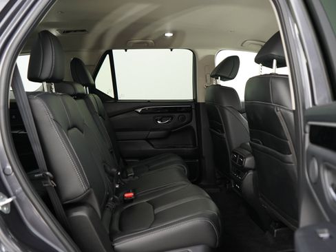 Used 2023 Honda Pilot EX-L image 13
