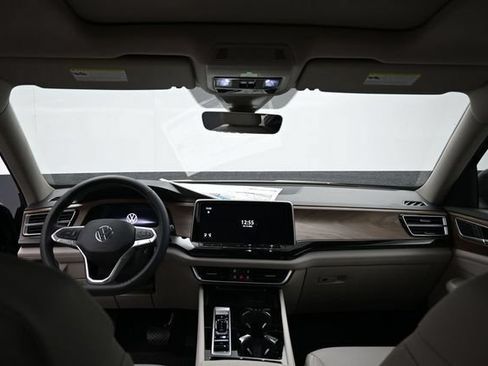 New 2026 Volkswagen Atlas SE AWD/4WD image 10