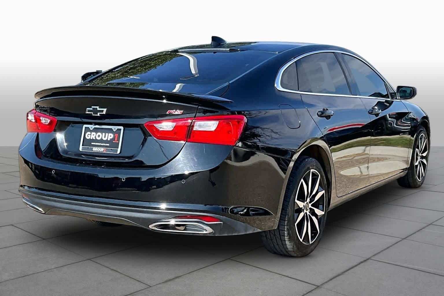 Used 2024 Chevrolet Malibu RS FWD image 12