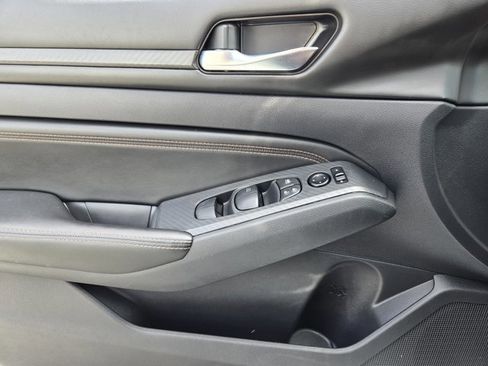 Used 2020 Nissan Altima 2.5 SR FWD image 20