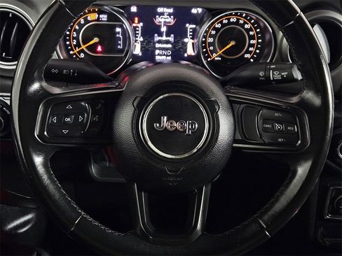 Used 2021 Jeep Wrangler Unlimited Sport image 10