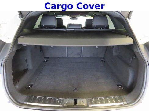 Used 2024 Jaguar F-PACE R-Dynamic S image 36