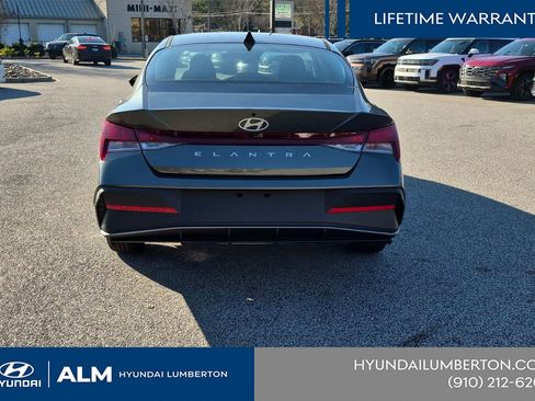 New 2026 Hyundai Elantra SE w/ Cargo Package FWD image 8