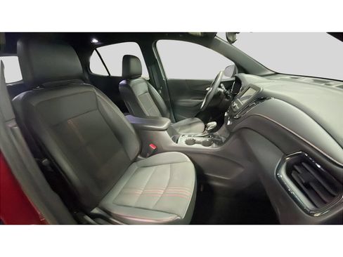 Used 2023 Chevrolet Equinox RS AWD/4WD image 17