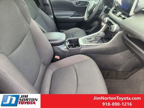Used 2024 Toyota RAV4 LE image 15