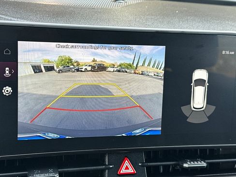 Used 2023 Kia Sportage EX FWD image 18