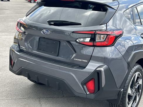 Used 2024 Subaru Crosstrek 2.5i Limited w/ Crosstrek Mirror Package AWD/4WD image 14