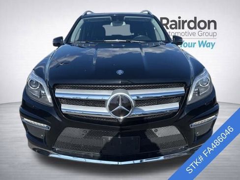 Used 2015 Mercedes-Benz GL 550 4MATIC image 2