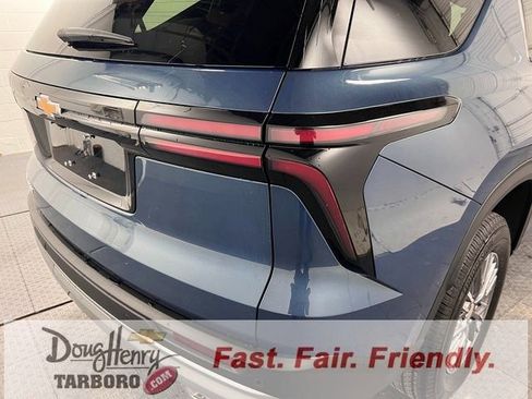 New 2026 Chevrolet Traverse LT w/ Driver Confidence Package image 15