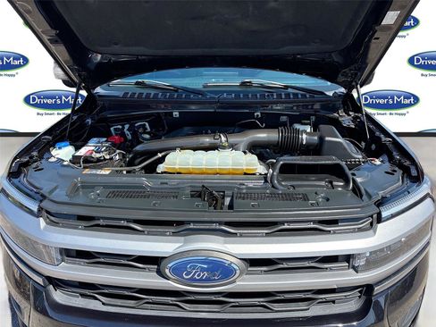 Used 2022 Ford Expedition XLT RWD image 31