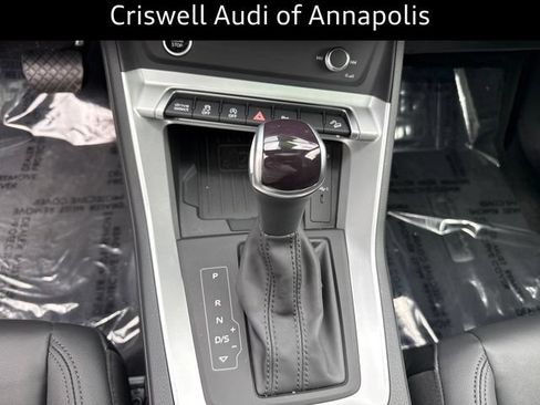 Certified 2025 Audi Q3 2.0T Premium w/ Convenience Package AWD/4WD image 23