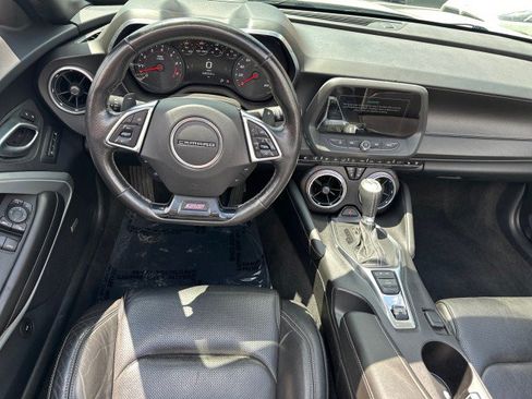 Used 2016 Chevrolet Camaro SS RWD image 35