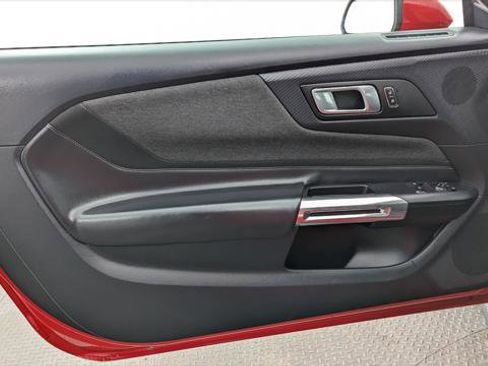 Used 2024 Ford Mustang Coupe RWD image 13