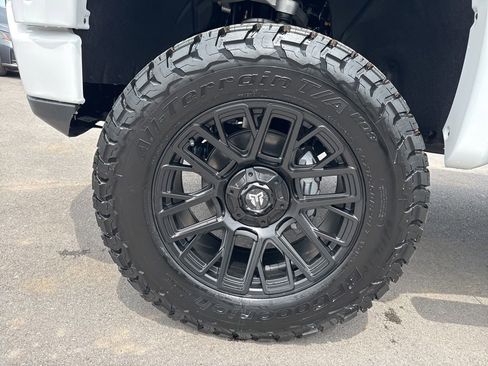 New 2026 GMC Sierra 1500 AT4 w/ AT4 Premium Package AWD/4WD image 33
