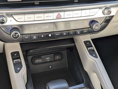 Used 2021 Kia Telluride SX FWD image 22