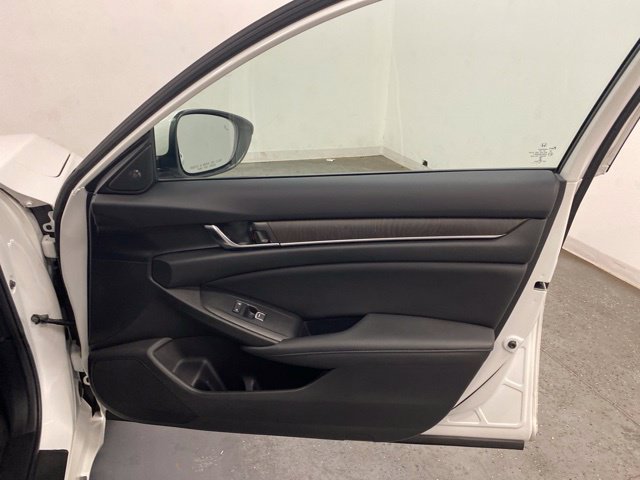 Used 2020 Honda Accord EX-L image 29