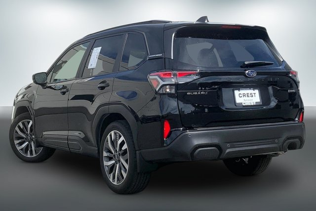 Used 2025 Subaru Forester Touring w/ Popular Package - Touring AWD/4WD image 9