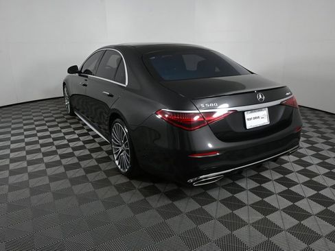 Used 2023 Mercedes-Benz S 580 4MATIC Sedan image 4
