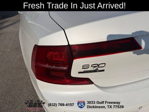 Used 2018 Volvo S90 T6 Inscription w/ Protection Package Premier AWD/4WD image 11