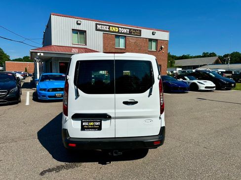 Used 2022 Ford Transit Connect XLT FWD image 9