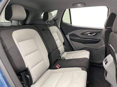 Used 2024 GMC Terrain SLE FWD image 31